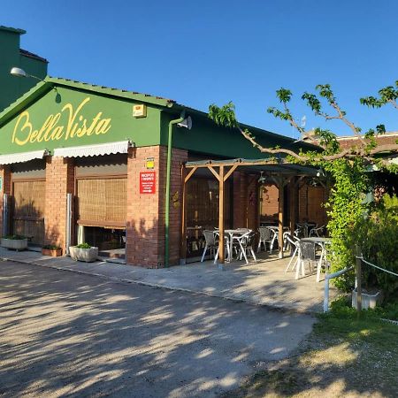 Alberg Restaurant Bellavista Santa Pau Exterior foto