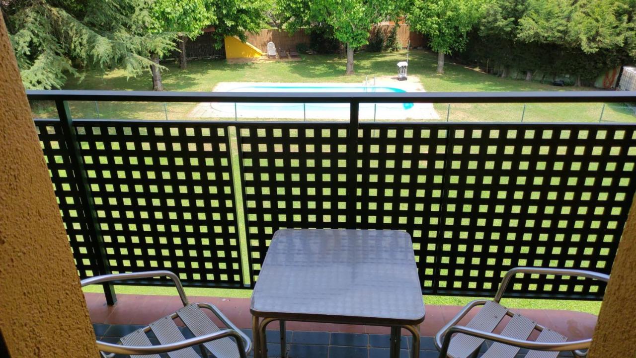 Alberg Restaurant Bellavista Santa Pau Exterior foto